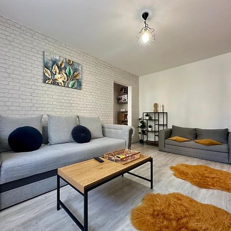 Londof Apartments- New Center Brasov Luaran gambar