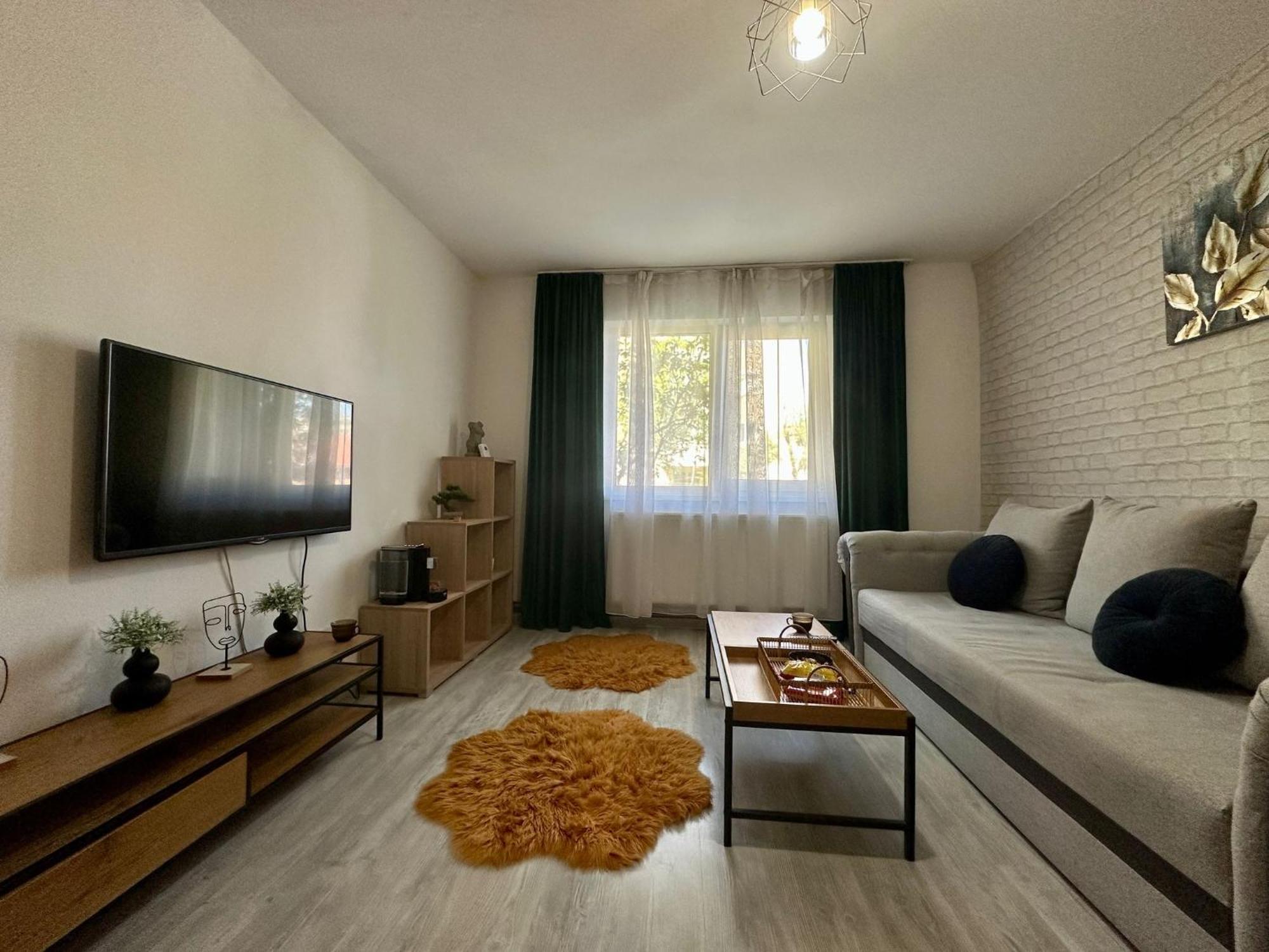 Londof Apartments- New Center Brasov Luaran gambar